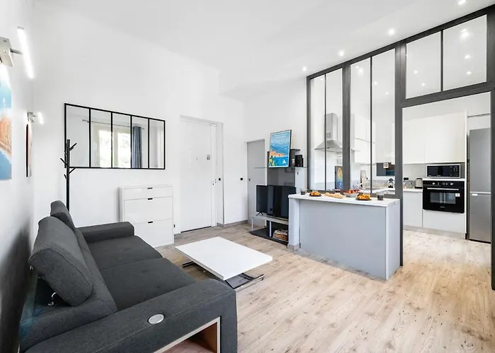 Le Winter - - Parking Prive - Palace -wifi Menton